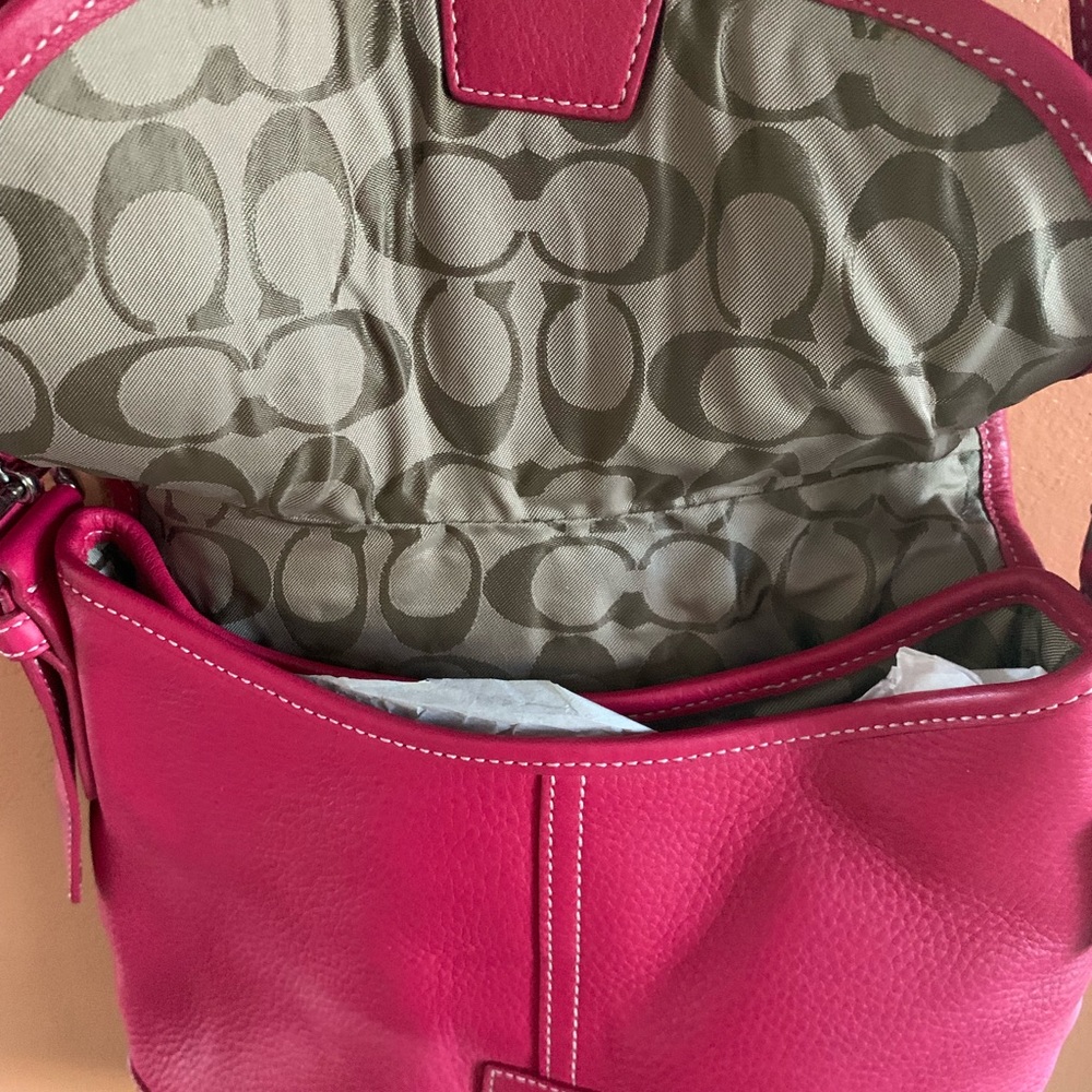Authentic Coach Bag - Picture 7 of 8